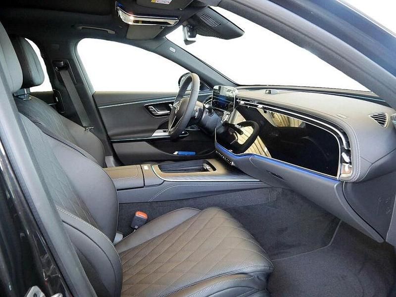 Gebraucht Mercedes E450 Avantgarde 367 PS (269 kW) 2026 Grau Kombi