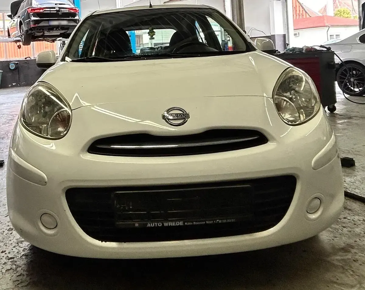 Gebraucht Nissan Micra 80 PS (58 kW) 2011 Weiß Kleinwagen