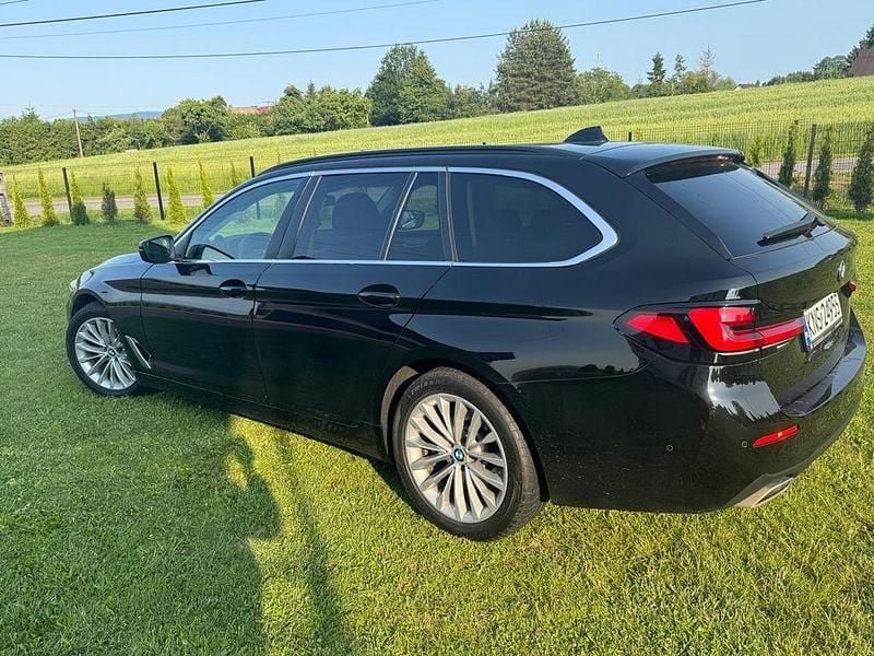 Gebraucht BMW 520 190 PS (139 kW) 2020 Schwarz Kombi