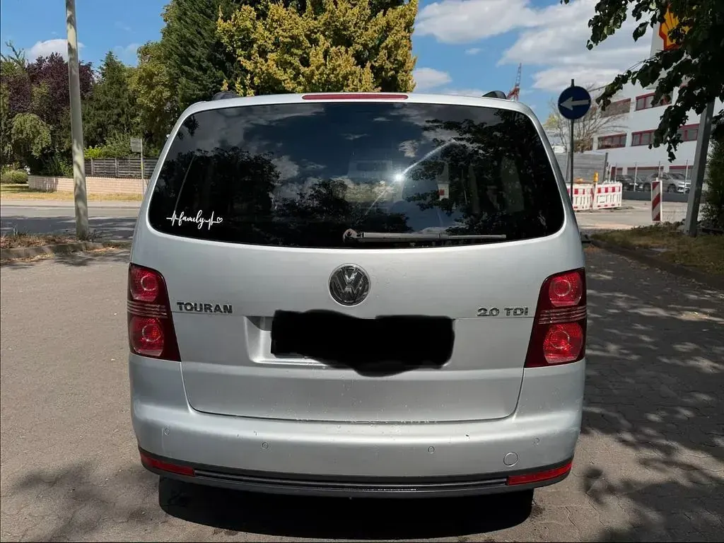 Gebraucht VW Touran 140 PS (102 kW) 2007 Silber Van / Kleinbus