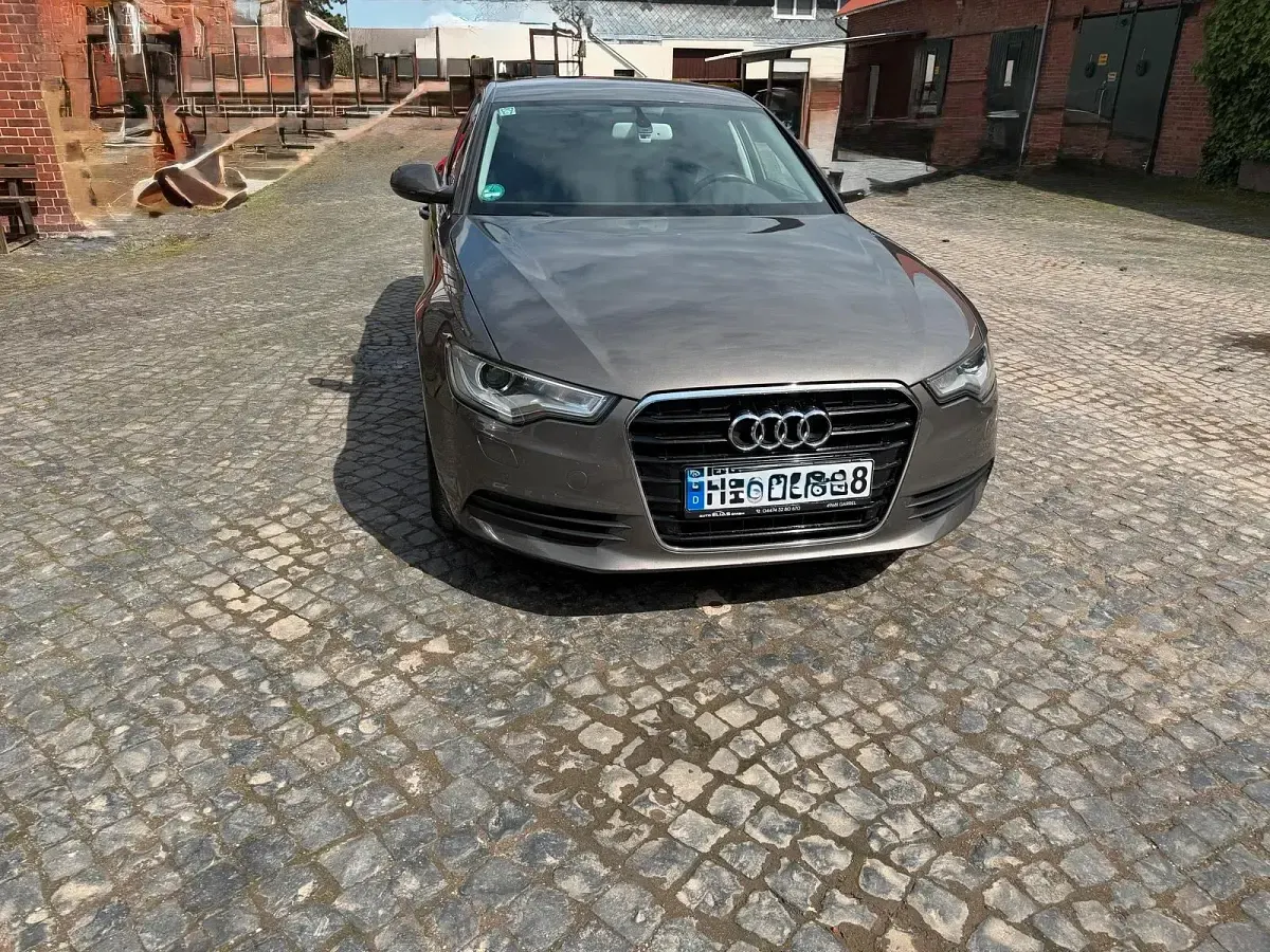 Gebraucht Audi A6 204 PS (150 kW) 2011 Beige Limousine