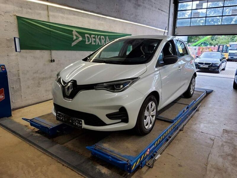Weiß Gebraucht 2021 Renault Zoe Life Kleinwagen | 11.999 € (Superpreis) - Bild 1/4