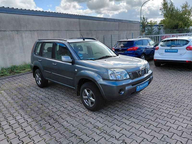Grau Gebraucht 2006 Nissan X-Trail Comfort SUV | 4.290 € (Fairer Preis) - Bild 1/4
