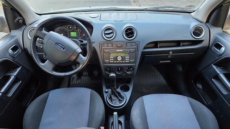 Gebraucht Ford Fusion 90 PS (66 kW) 2006 Gelb Kleinwagen