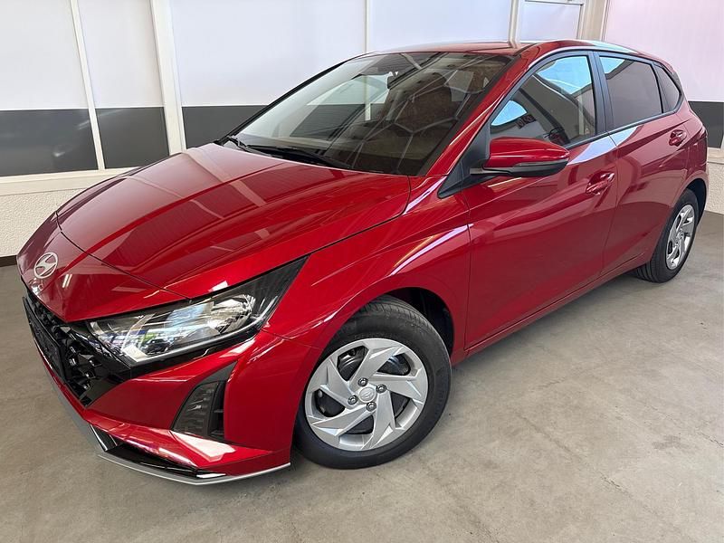 Dragon red wr7 Neu 2025 Hyundai i20 Comfort Kleinwagen | 20.279 € (Guter Preis) - Bild 1/4