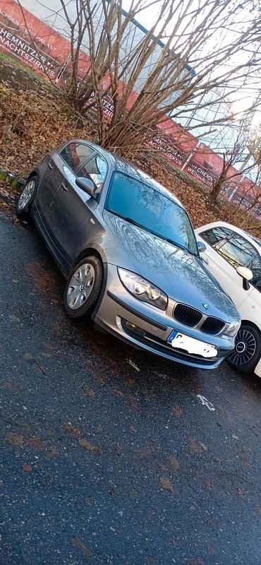 Usata BMW 116 122 CV (89 kW) 2009 Grigio Utilitaria