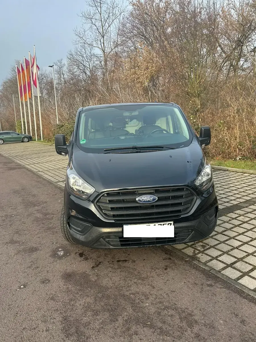Gebraucht Ford Transit Custom 105 PS (77 kW) 2019 Schwarz