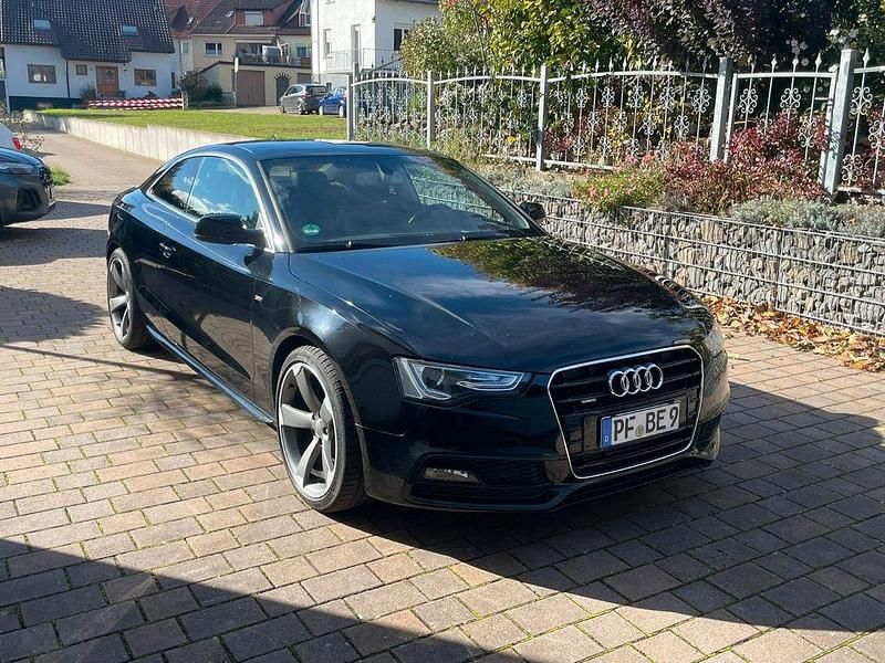 Schwarz Gebraucht 2016 Audi A5 S-Line Coupé | 19.000 € (Superpreis) - Bild 1/4