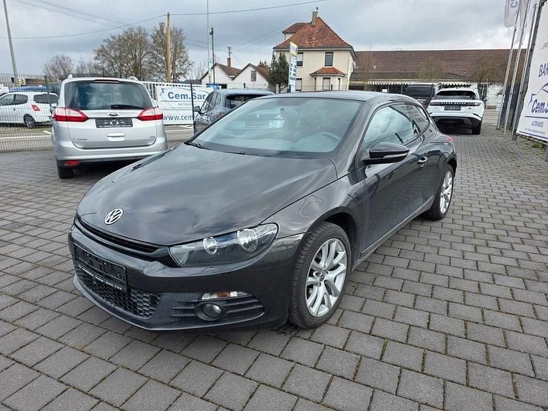 Gebraucht VW Scirocco 200 PS (147 kW) 2009 Dark maroon metallic Coupé