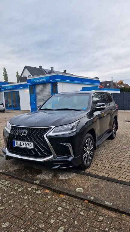 Gebraucht Lexus LX570 367 PS (269 kW) 2020 Schwarz SUV