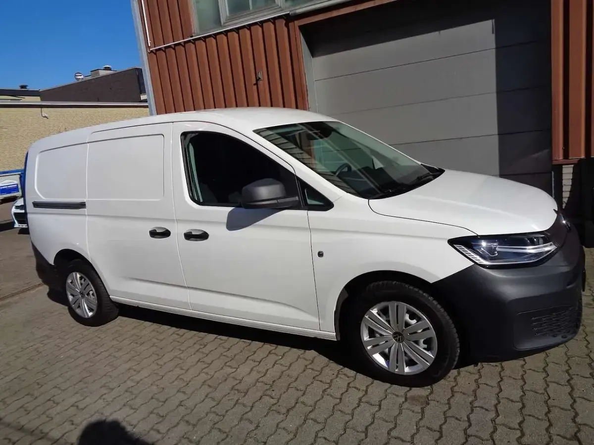 Gebraucht VW Caddy 122 PS (89 kW) 2023 Weiß Van / Kleinbus