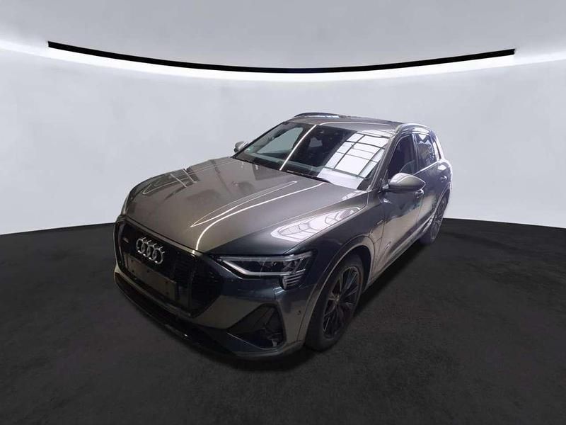 Daytonagrau perleffekt Gebraucht 2022 Audi e-tron S-Line SUV | 35.682 € (Fairer Preis) - Bild 1/2