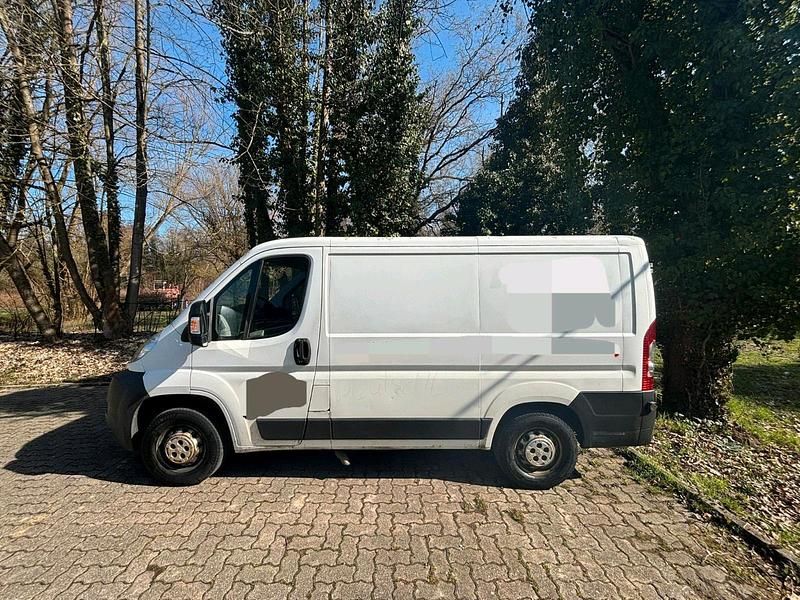 Gebraucht Peugeot Boxer 120 PS (88 kW) 2011 Weiß Van