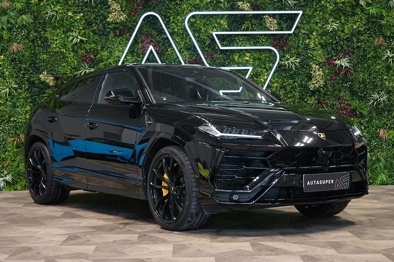 Schwarz Gebraucht 2021 Lamborghini Urus SUV | 208.500 € (Superpreis) - Bild 1/3