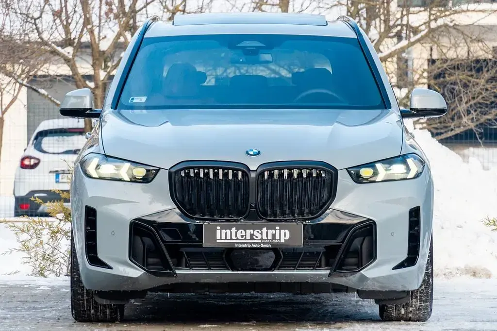 Gebraucht BMW X5 M Sport 298 PS (219 kW) 2026 Grau SUV