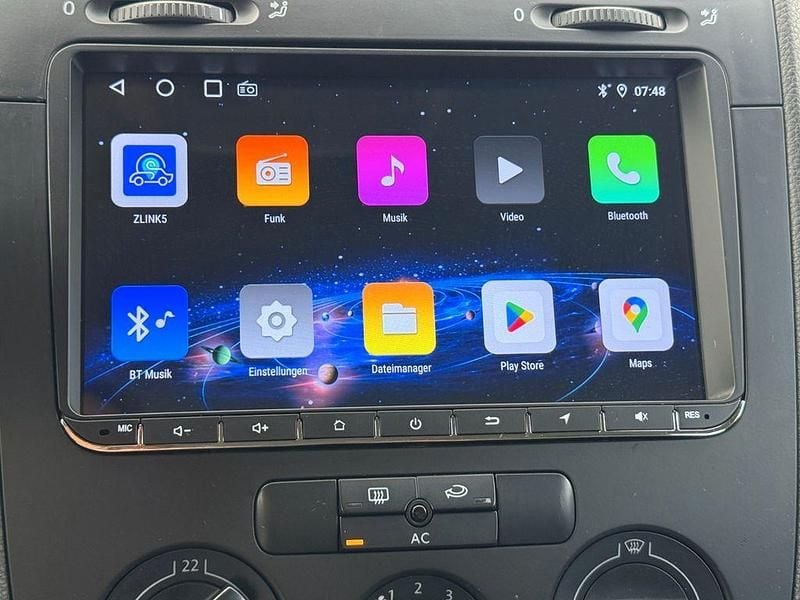 Second-hand VW Golf VI 105 CP (77 kW) 2008 Argintiu Hatchback