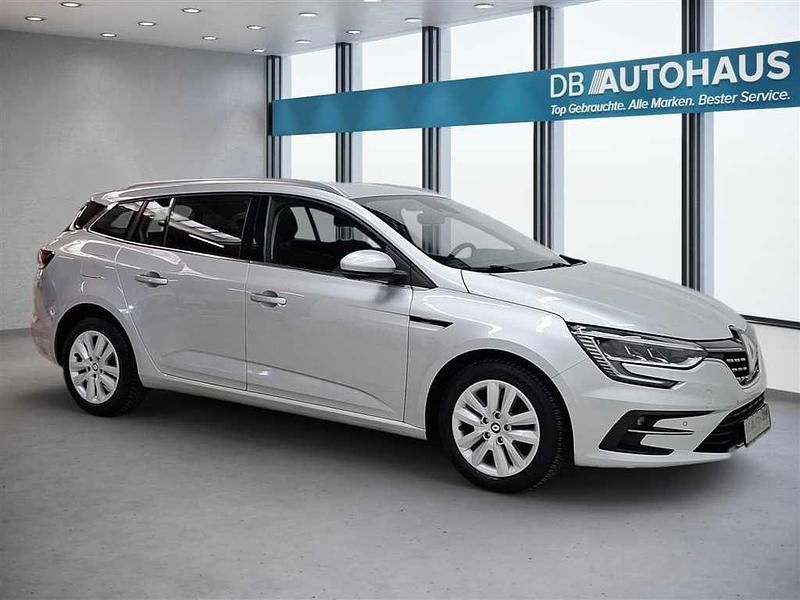 Gebraucht Renault Mégane IV Business 140 PS (102 kW) 2023 Silber Limousine