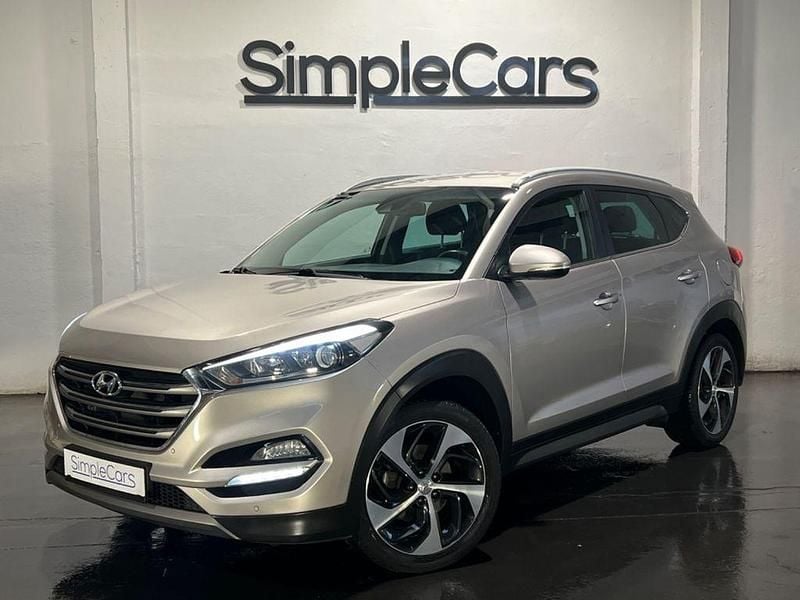 Weiß Gebraucht 2015 Hyundai Tucson SUV | 7.980 € (Superpreis) - Bild 1/4