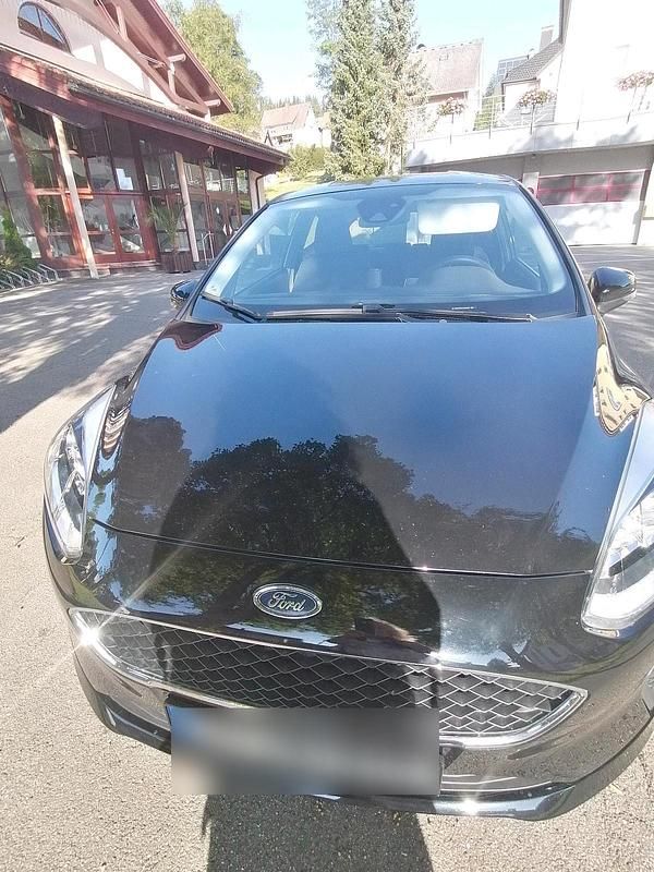 Gebraucht Ford Fiesta 70 PS (51 kW) 2017 Schwarz Limousine