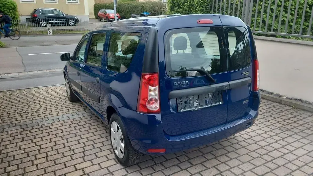 Gebraucht Dacia Logan MCV Ambiance 75 PS (55 kW) 2009 Blau Kombi