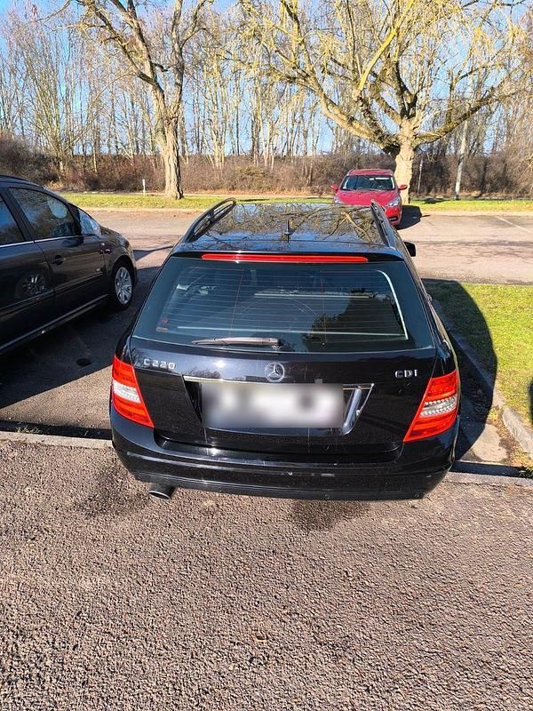 Gebraucht Mercedes 220 170 PS (125 kW) 2013 Schwarz Kombi