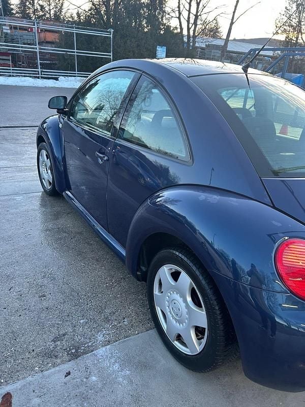 Gebraucht VW Beetle 115 PS (84 kW) 2000 Blau Kleinwagen