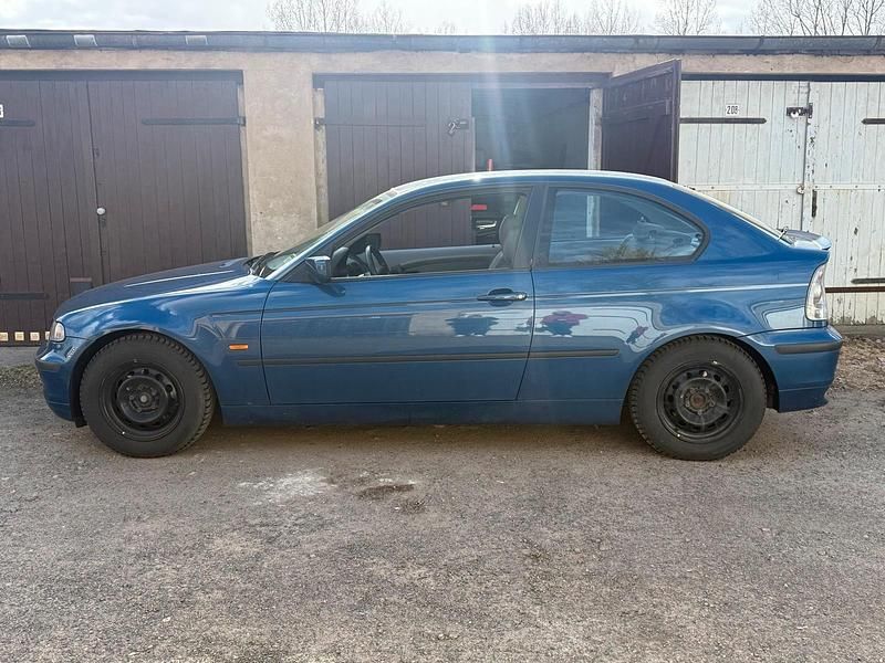 Gebraucht BMW 316 Compact 116 PS (85 kW) 2002 Blau Kleinwagen