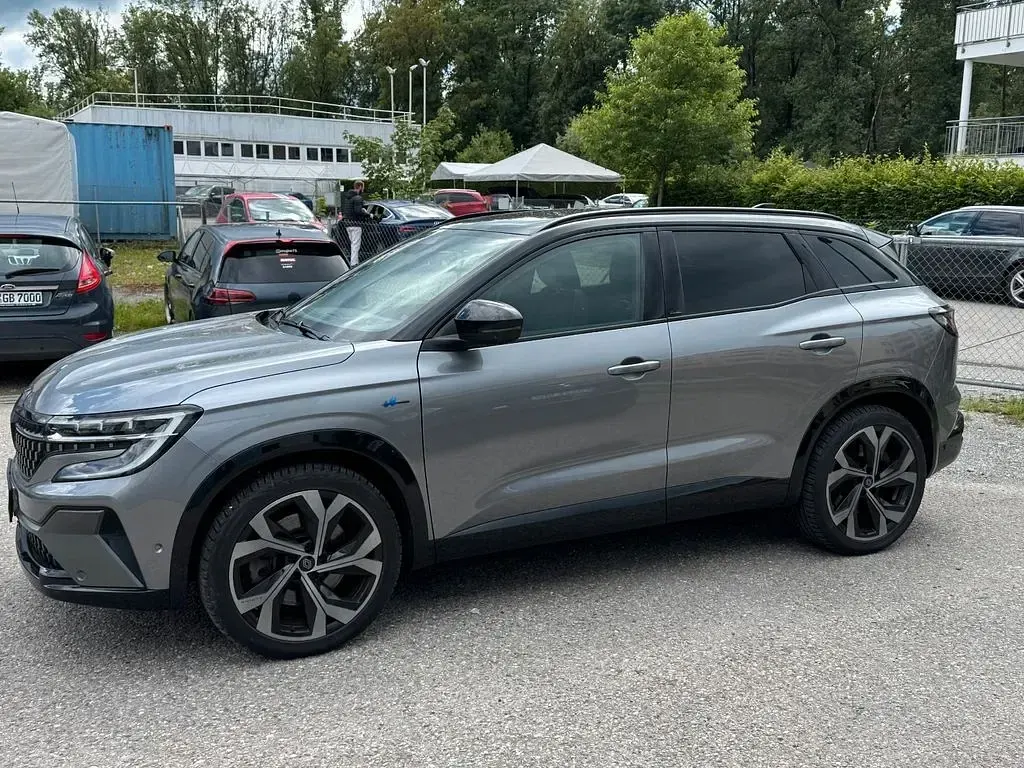 Gebraucht Renault Austral Iconic Esprit Alpine 200 PS (147 kW) 2024 Grau SUV