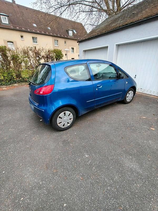 Gebraucht Mitsubishi Colt 75 PS (55 kW) 2007 Blau Kleinwagen