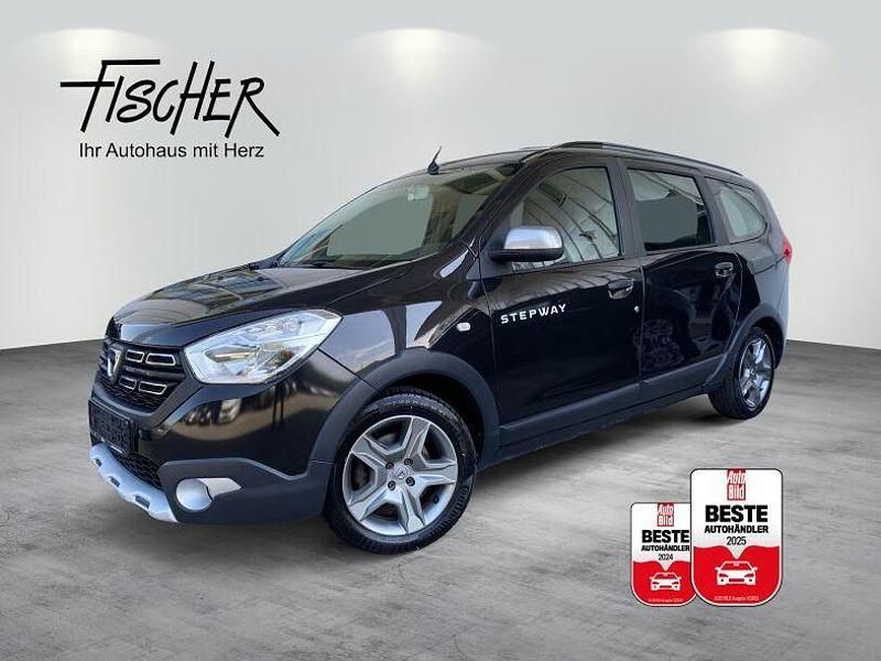 Schwarz Gebraucht 2020 Dacia Sandero Stepway Kleinwagen | 15.880 € - Bild 1/3