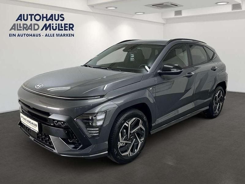Ecotronic grey metallic Neu 2025 Hyundai Kona N Line SUV | 31.800 € (Fairer Preis) - Bild 1/4