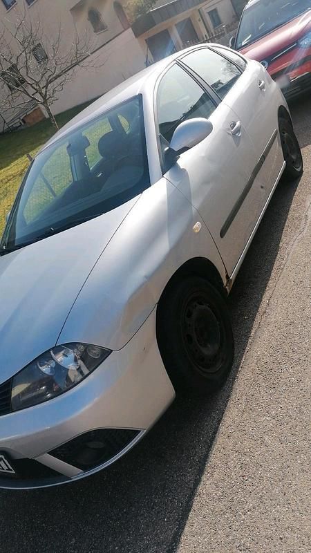Gebraucht Seat Ibiza 87 PS (63 kW) 2006 Silber Kleinwagen