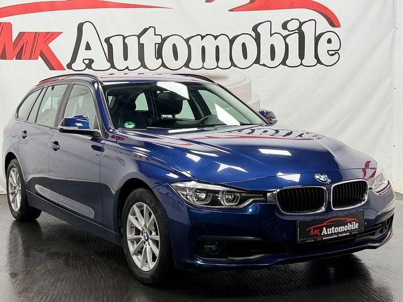 Blau Gebraucht 2018 BMW 320 Advantage Limousine | 16.990 € (Guter Preis) - Bild 1/4