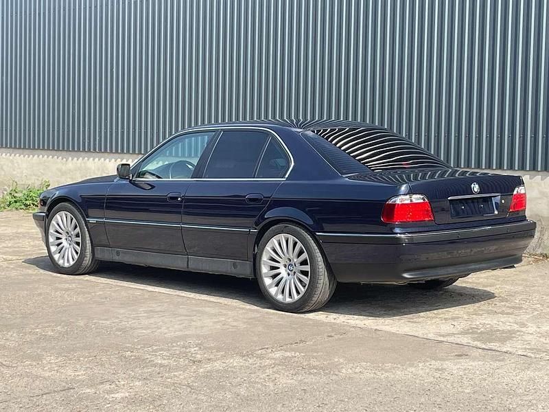 Gebraucht BMW 740 286 PS (210 kW) 1997 Orientblau Limousine