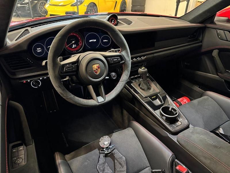 Gebraucht Porsche 911 510 PS (375 kW) 2024 Rot