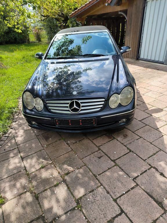 Gebraucht Mercedes CLK200 163 PS (119 kW) 2004 Blau Cabrio