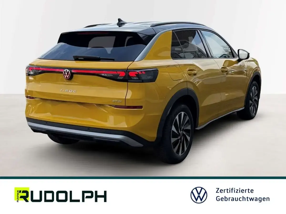 Gebraucht VW T-Roc Life 116 PS (85 kW) 2026 Gelb SUV
