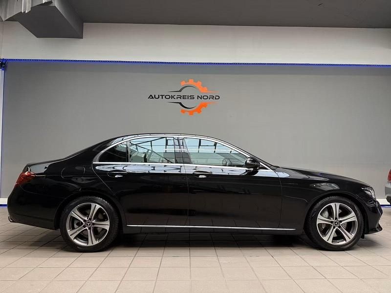 Gebraucht Mercedes E350 Avantgarde 286 PS (210 kW) 2019 Schwarz Limousine
