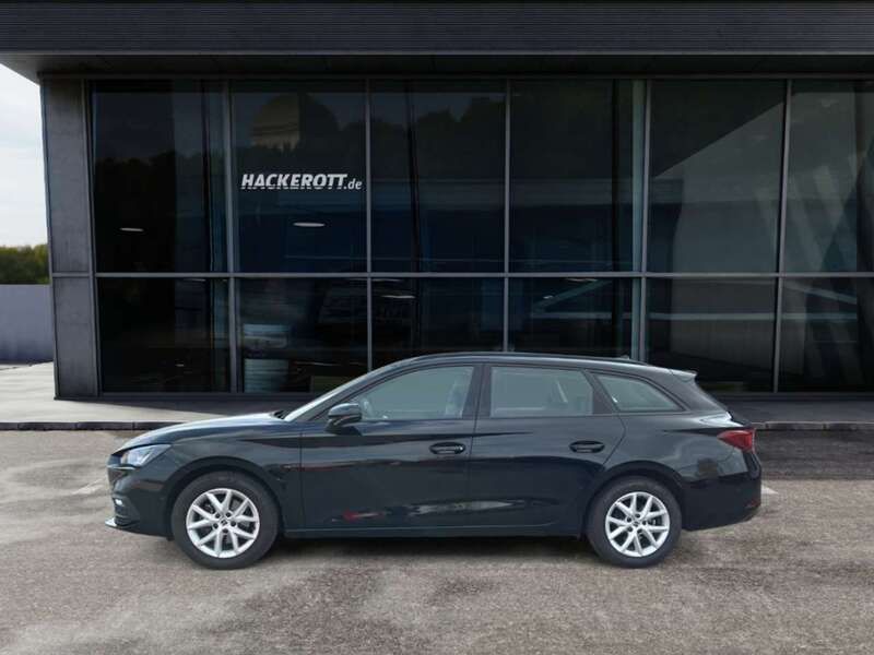 Gebraucht Seat Leon Style 110 PS (80 kW) 2022 Mitternachtsschwarz Kombi