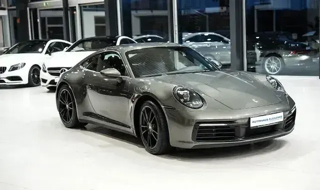 Gebraucht Porsche 911 385 PS (283 kW) 2021 Grün Coupé