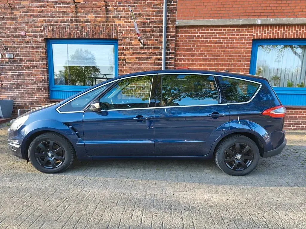 Gebraucht Ford S-MAX S 140 PS (102 kW) 2012 Blau Van / Kleinbus