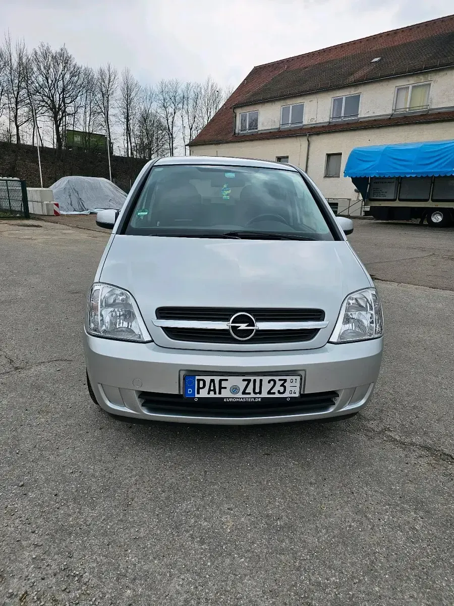 Gebraucht Opel Meriva 90 PS (66 kW) 2005 Silber Van / Kleinbus