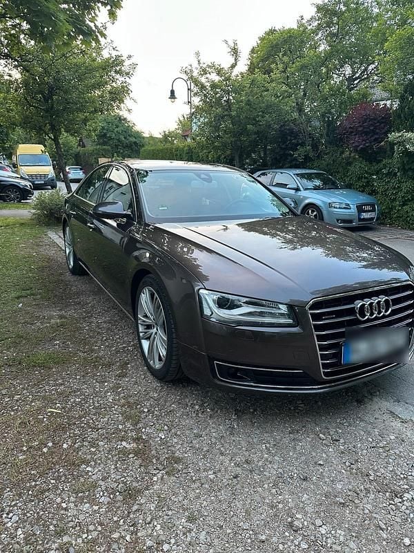 Gebraucht Audi A8 258 PS (189 kW) 2014 Braun Limousine