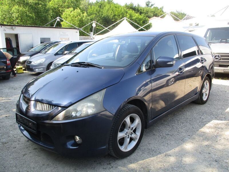 Blau Gebraucht 2008 Mitsubishi Grandis Intense Van / Kleinbus | 990 € (Superpreis) - Bild 1/4