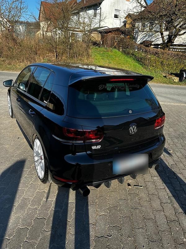 Gebraucht VW Golf VI Edition 211 PS (155 kW) 2011 Schwarz Kleinwagen