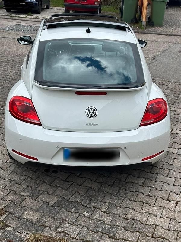 Second-hand VW Beetle 140 CP (102 kW) 2013 Alb Hatchback