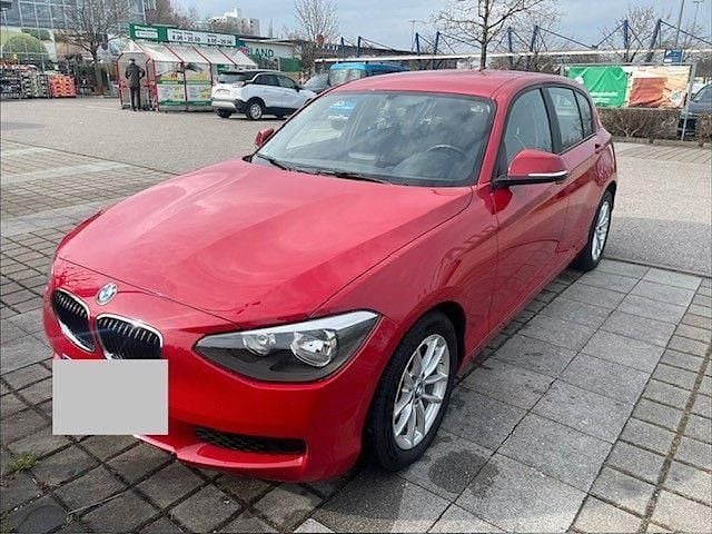 Gebraucht BMW 118 170 PS (125 kW) 2014 Rot Kleinwagen