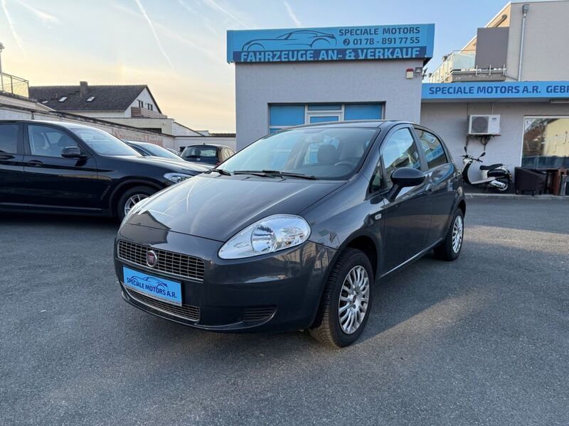 Gebraucht Fiat Grande Punto 77 PS (56 kW) 2008 Grau Kleinwagen