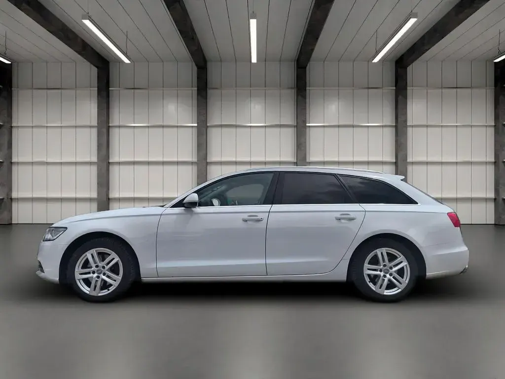Gebraucht Audi A6 Sport 204 PS (150 kW) 2013 Weiß Kombi