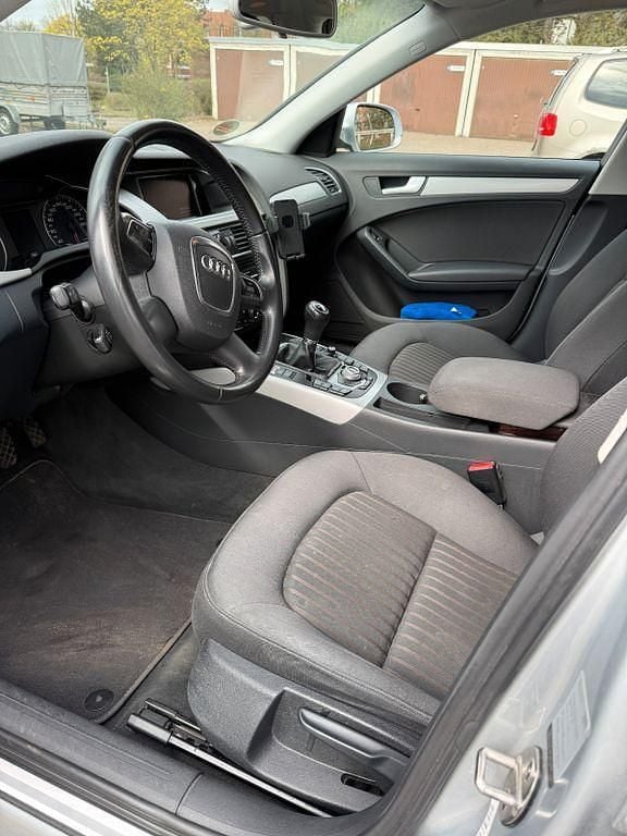 Gebraucht Audi A4 Ambition 143 PS (105 kW) 2011 Silber Kombi